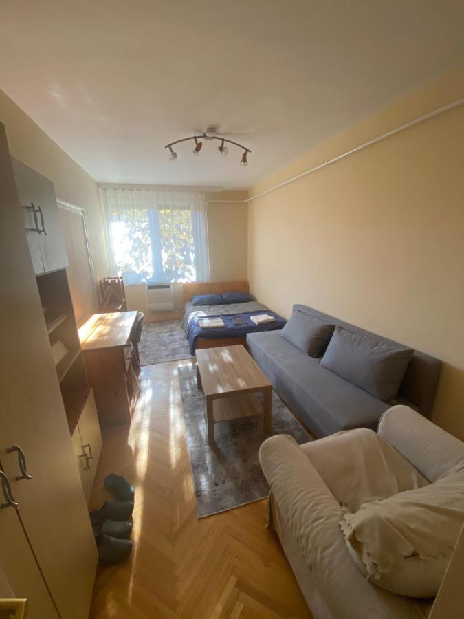 Oeguenc'S Apartment Szeged Exterior foto
